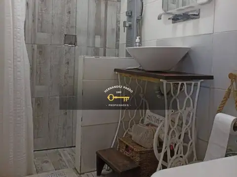 Depto Tipo Casa en Venta con 2 cocheras