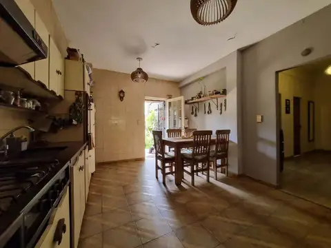 Depto Tipo Casa 4 ambientes con 1 baño