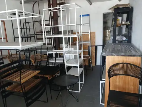 Local en Venta 30 años