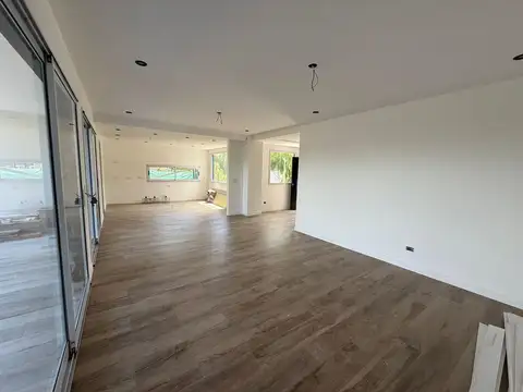 Casa en Venta en Pilar del Este - Santa Emilia, USD 165.000