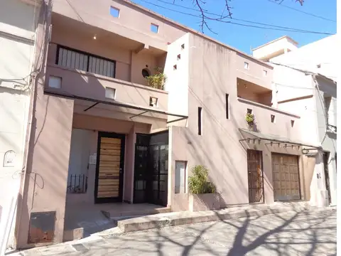 Depto Tipo Casa en Alquiler de Monoambiente