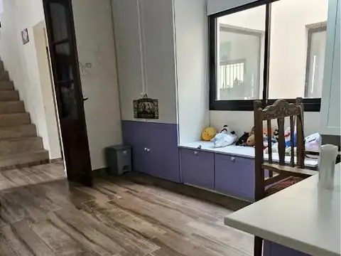 EXCELENTE PROPIEDAD EN HURLINGHAM ZONA ESTRATÉGICA