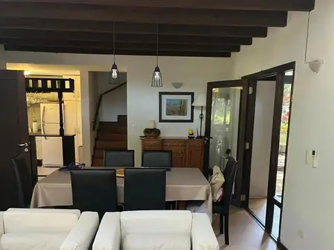 Casa en Alquiler Temporal en Pinamar, USD 330