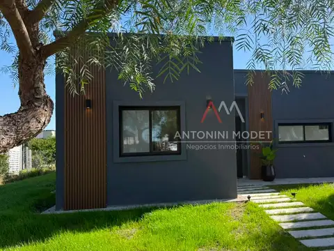 CASA EN VENTA EN SAN RAMON - PILAR DEL ESTE