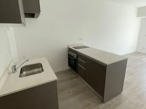 Paraguay 2400, Piso 3