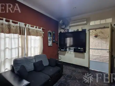 Venta PH 4 ambientes en Wilde