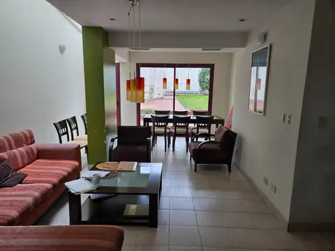 Avenida Albarellos 2700