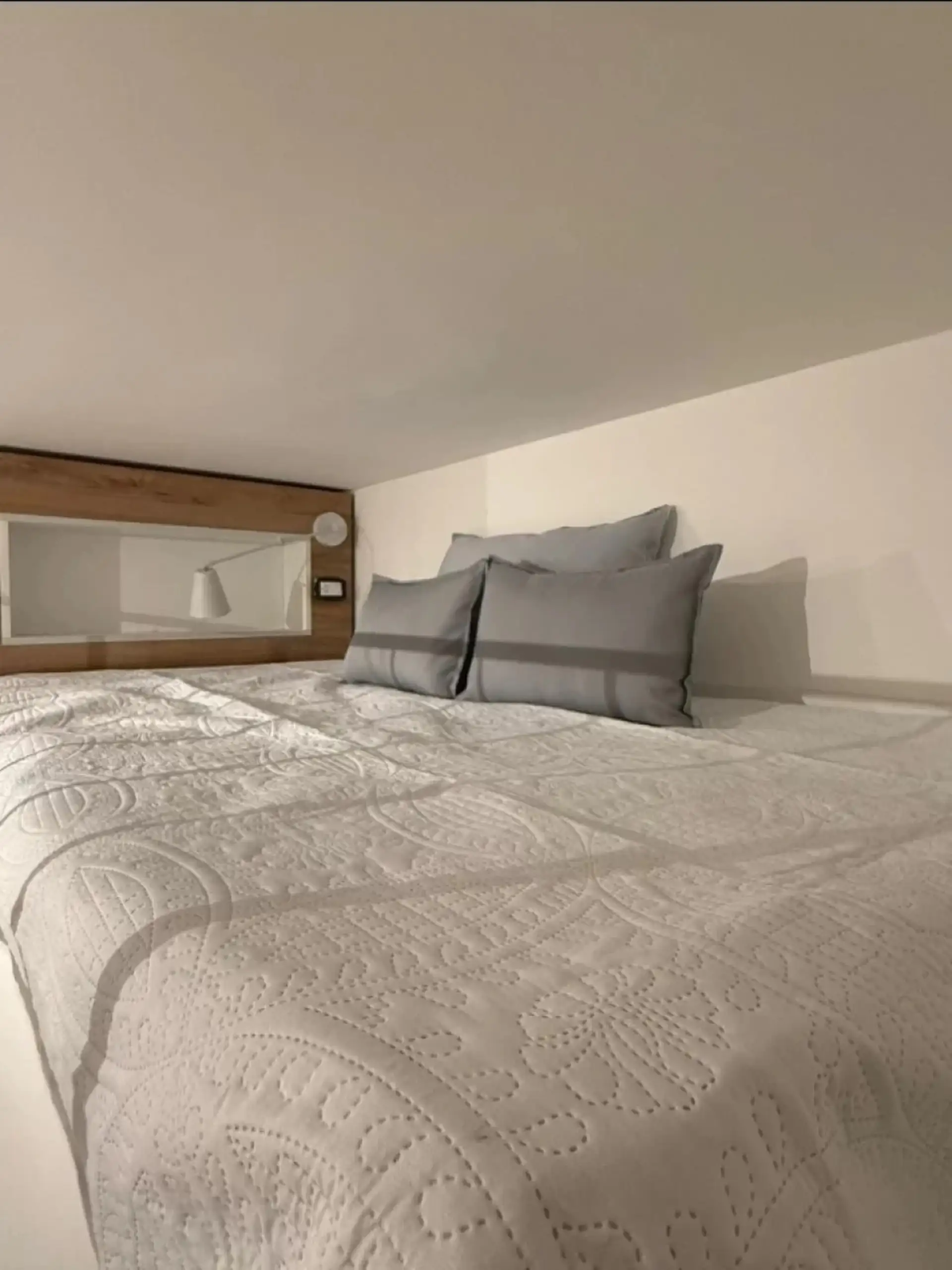 Depto monoamb, 22m² reciclado en excelente estado — Centro