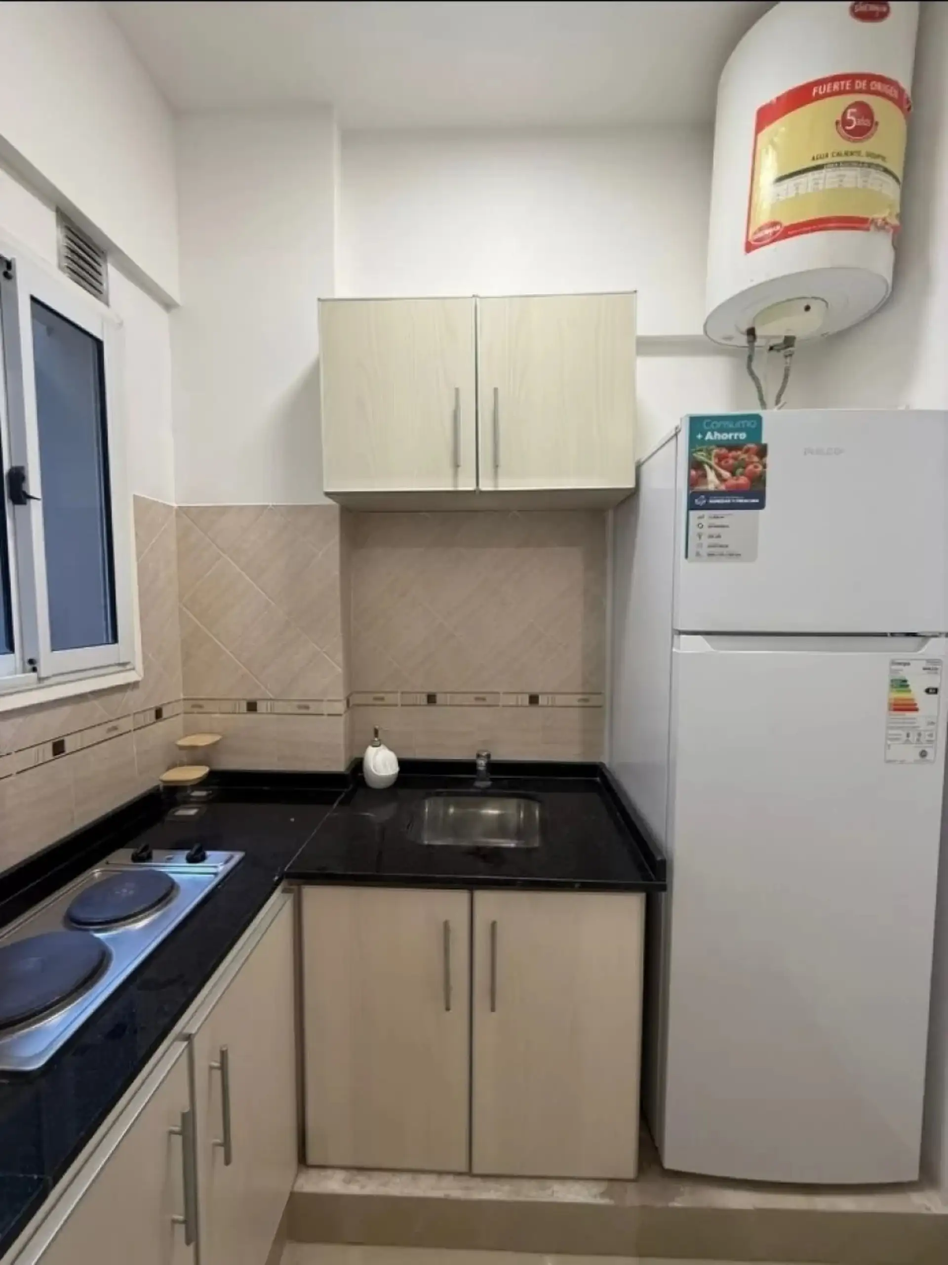 Depto monoamb, 22m² reciclado en excelente estado — Centro