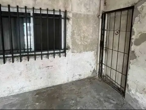 Depto Tipo Casa en Venta al Este