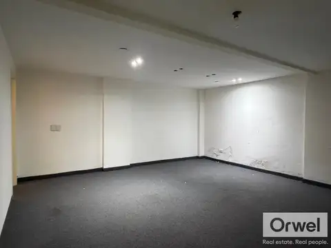 Venta Oficina Deposito Planta Baja A Refaccionar Balvanera