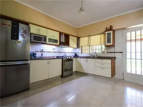 Depto Tipo Casa en Venta en Ramos Mejia, USD 280.000