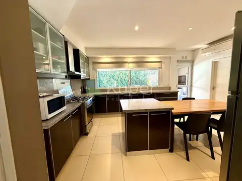 Casa en Venta al Noroeste