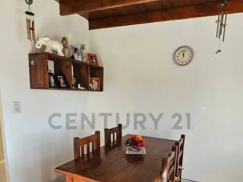 Dúplex en venta - Dos dormitorios. 81 entre 28 y 29 La Plata