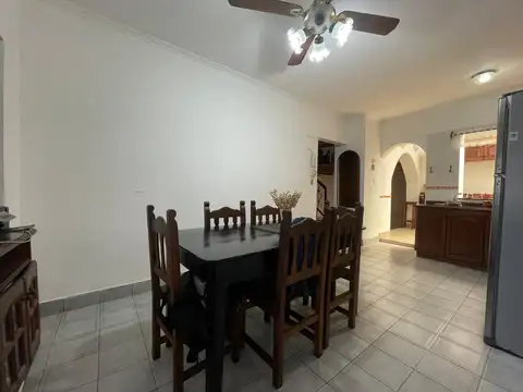 EXCEL PH SIN EXP AL FRENTE C/ENTRADA INDIVIDUAL  5 AMB O 4 AMB CON POSIBILIDAD DE GARAJE 2 BAÑOS