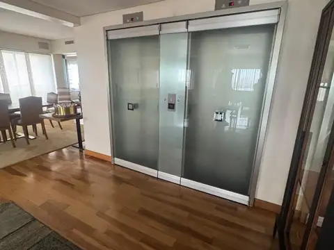 Departamento 5 ambientes con 4 baños