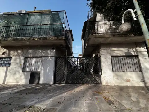 PH en Alquiler en Villa Sarmiento, Partido de Morón