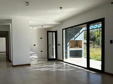Casa en Venta en General Alvear, Mendoza