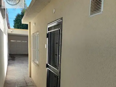 PH tipo casa en Castelar Norte Totalmente Refaccionado a nuevo