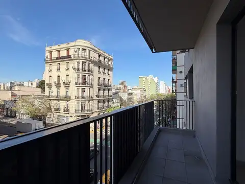 Venta Departamento 3 ambientes con 72,36 m² con balcón y cochera en Monserrat