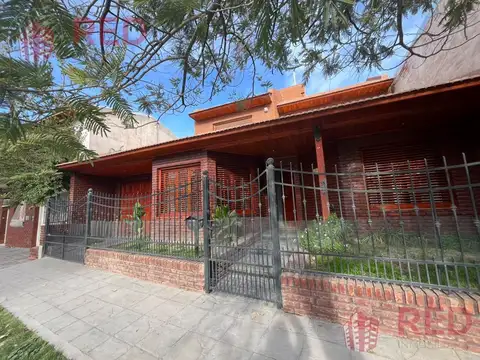 Casa en Venta en Cipolletti, USD 220.000