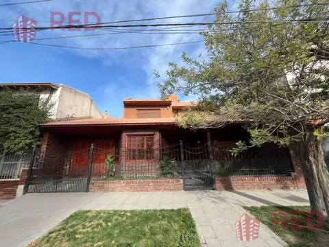 Vende Casa 3 Dormitorios en Cipolletti