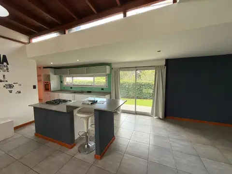 Casa en Venta en Colina Alegre, USD 105.000