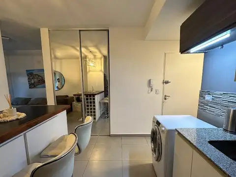 Av. Los Incas 5400, Piso 3