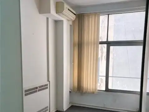 Oficina en Venta en Tribunales, USD 57.000