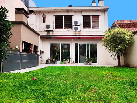 Depto Tipo Casa en Venta de 3 dormitorios