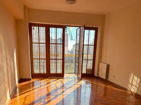 Departamento en Alquiler en Peatonal - Mendoza