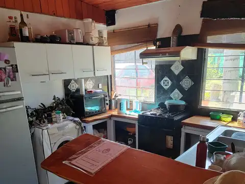 Casa 3 ambientes con 1 baño