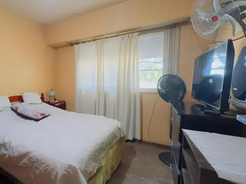 Depto Tipo Casa 4 ambientes con 1 baño