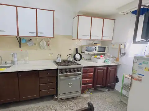 casa tipo ph en planta alta con terraza