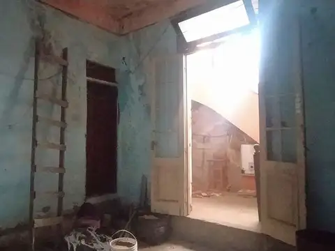 Depto Tipo Casa 5 ambientes con 1 baño