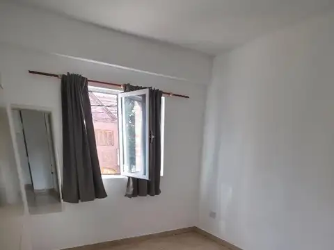 Departamento en Alquiler en Santa Genoveva, $ 1.200.000