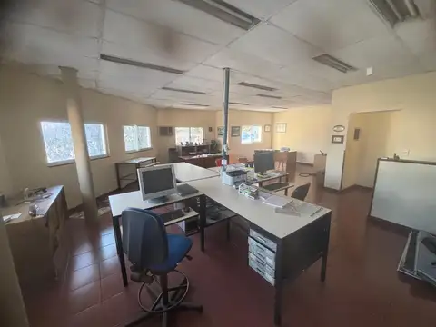 Oficina en Alquiler en Olivos Vias/Maipu, $ 750.000