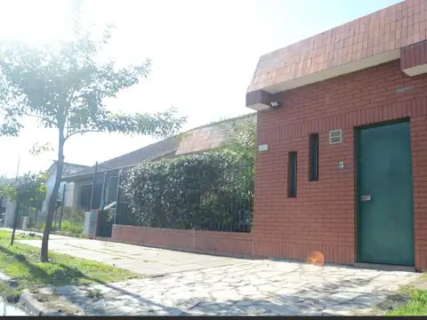 Pedro Saenz De Cavia 3300