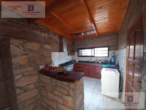 Casa 4 ambientes con 1 baño