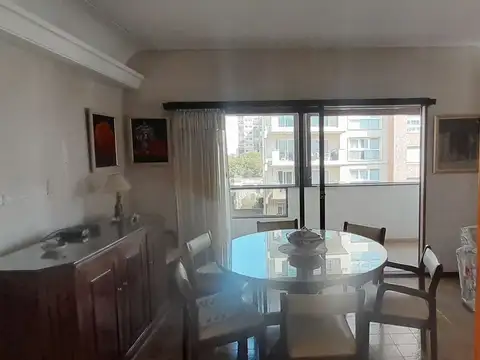 Departamento en Venta con 2 cocheras