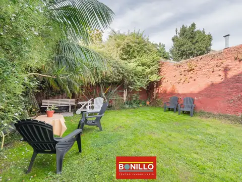 Depto Tipo Casa en Venta en Villa del Parque, USD 240.000