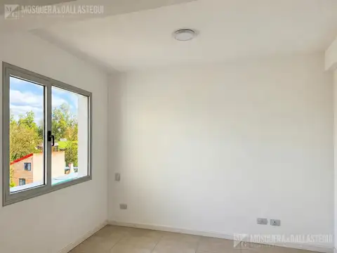 Departamento en Alquiler en Villa del Lago, $ 550.000