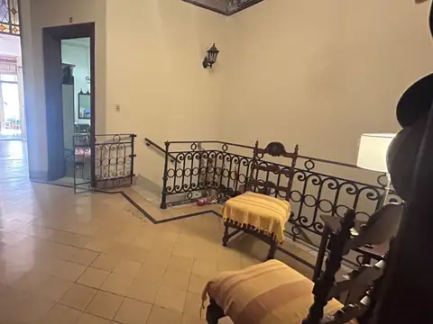 Depto Tipo Casa 5 ambientes con 2 baños
