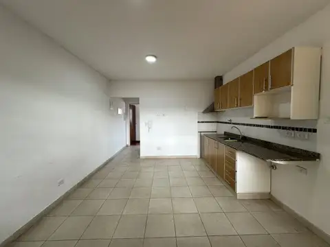 Calle 162 619 entre Zeballos y Cerrito , Piso 1