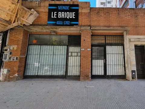 Excelente local doble vidriera - Le Brique Propiedades -
