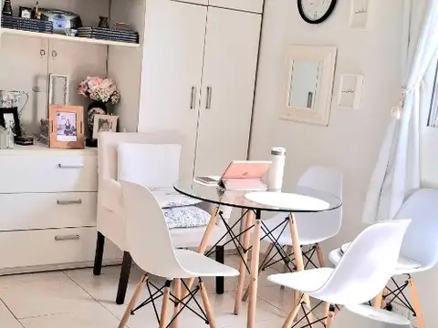 RETASADO  EXCELENTE MONOAMBIENTE BIEN DIVIDIDO A METROS DE AV. E. RIOS / APTO PROFESIONAL.