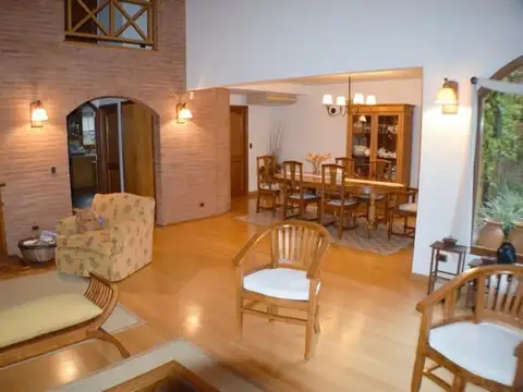 Casa en Venta de 4 dormitorios