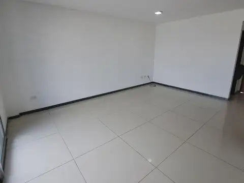 Departamento en Alquiler en Quilmes, $ 650.000