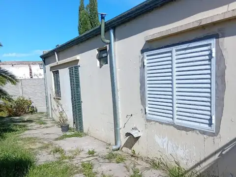 Casa a refaccionar o TERRENO en VENTA - Tres Arroyos, PBA