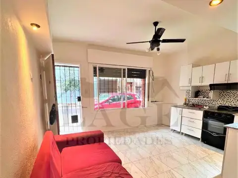 Depto Tipo Casa en Alquiler de 2 dormitorios